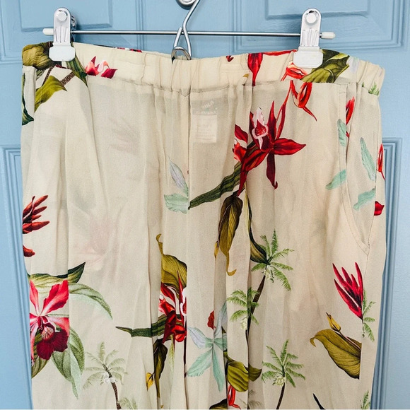 Alembika Artful Home Women’s Floral Wide Leg Punto Pants - Picture 5 of 8